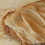 mes-petites-affaires-fr__pate-de-cacahuete-un-incontournable-pour-des-recettes-creamy